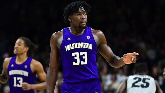 Washington Huskies forward Isaiah Stewart